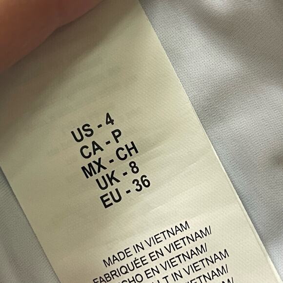 La Blanca Island Goddess Multi-Strap Cross-Back One Piece Capri Blue Size 4 - Picture 8 of 8